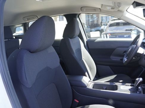 New 2026 Nissan Kicks S AWD/4WD image 17