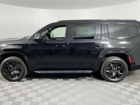 New 2025 Jeep Wagoneer Series II image 7