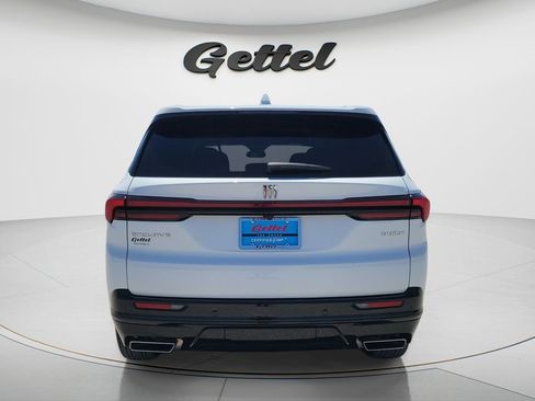 Used 2025 Buick Enclave Sport Touring image 6