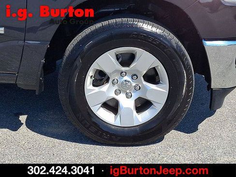 Certified 2021 RAM 1500 Big Horn AWD/4WD image 8