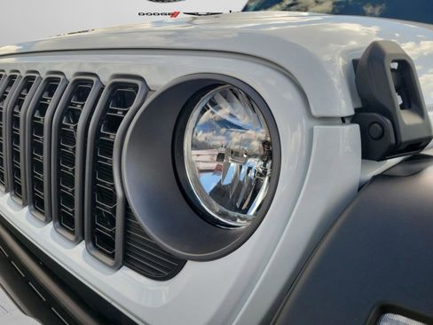 New 2025 Jeep Wrangler Sport S image 5