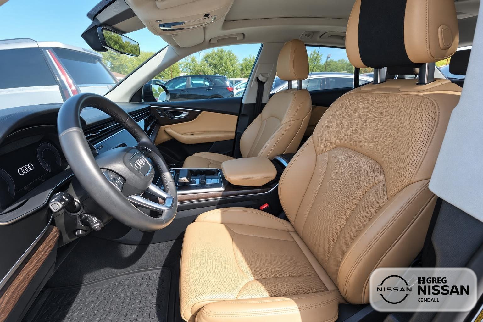 Used 2019 Audi Q8 Prestige AWD/4WD image 7
