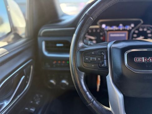 Used 2021 GMC Yukon XL SLT w/ SLT Luxury Plus Package image 7