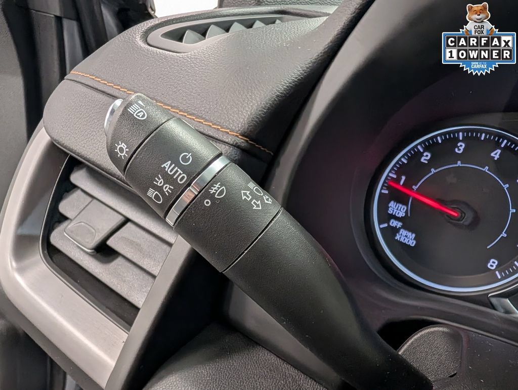 Used 2024 GMC Terrain AT4 w/ Tech Package AWD/4WD image 18
