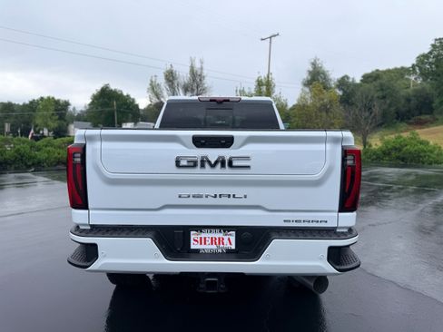 New 2026 GMC Sierra 2500 Denali Ultimate w/ Max Trailering Package image 5