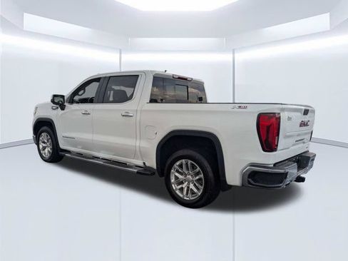 Used 2022 GMC Sierra 1500 SLT w/ SLT Premium Plus Package AWD/4WD image 6