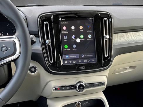 New 2026 Volvo XC40 B5 Ultra w/ Climate Package image 6