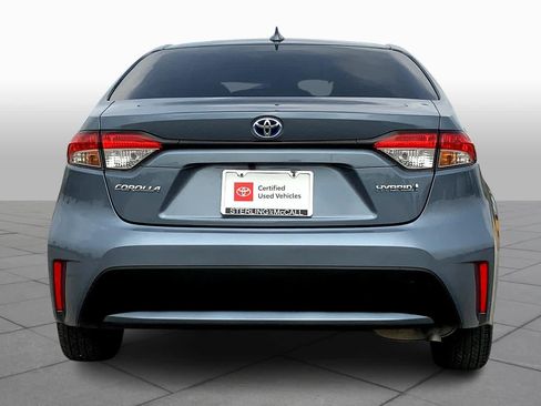 Used 2022 Toyota Corolla LE FWD image 5