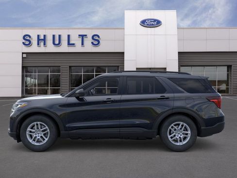 New 2026 Ford Explorer Active image 3