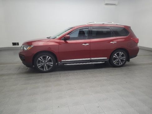 Used 2019 Nissan Pathfinder Platinum AWD/4WD image 2