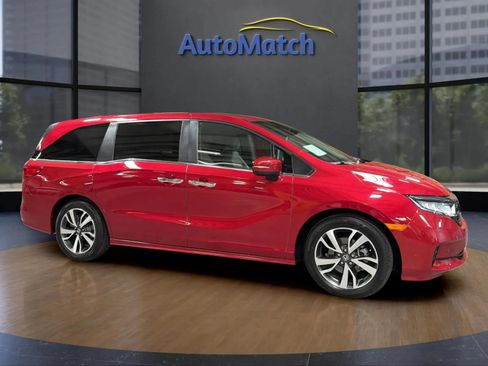 Used 2024 Honda Odyssey Touring image 13