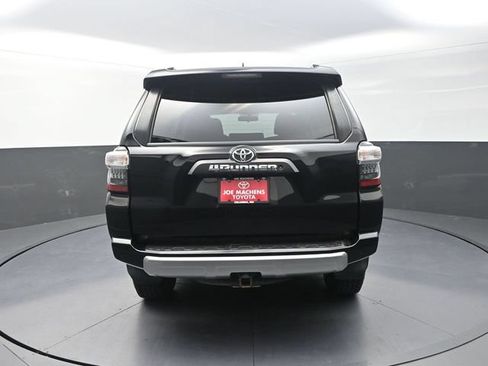 Certified 2018 Toyota 4Runner TRD Off-Road w/ Wilderness Package AWD/4WD image 7