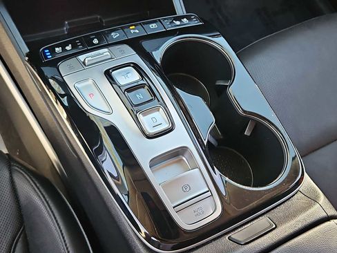 Used 2023 Hyundai Tucson Limited image 33