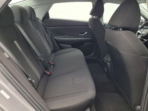 Used 2024 Hyundai Elantra SEL image 19