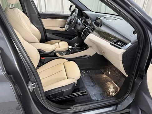 Used 2018 BMW X1 xDrive28i w/ Convenience Package AWD/4WD image 7