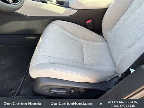 Used 2025 Honda Accord SE image 13