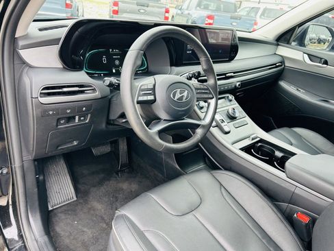 Used 2025 Hyundai Palisade XRT image 16