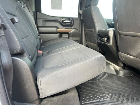 Used 2022 Chevrolet Silverado 1500 LT Trail Boss w/ Convenience Package II image 17