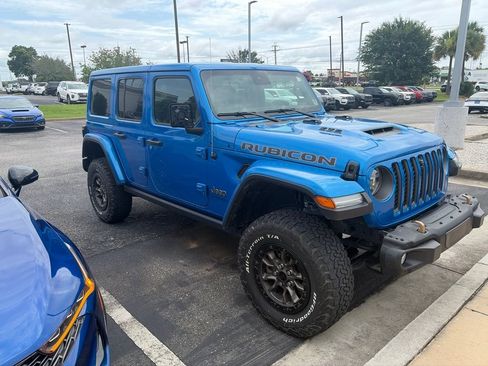 Used 2021 Jeep Wrangler Unlimited Rubicon w/ Dual Top Group AWD/4WD image 2