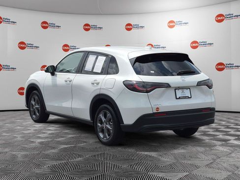 Certified 2026 Honda HR-V LX image 7