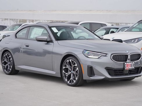 New 2026 BMW 230i Coupe w/ Convenience Package RWD image 3