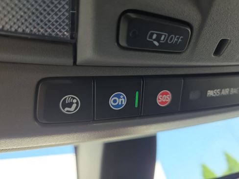 Used 2020 GMC Sierra 1500 Elevation w/ Elevation Value Package AWD/4WD image 22