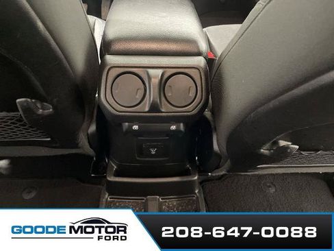Used 2024 Jeep Wrangler Unlimited Rubicon 4xe AWD/4WD image 20