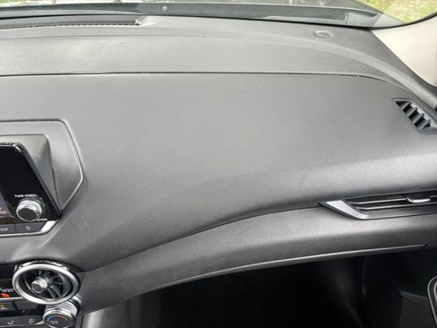 Used 2025 Nissan Sentra S FWD image 35