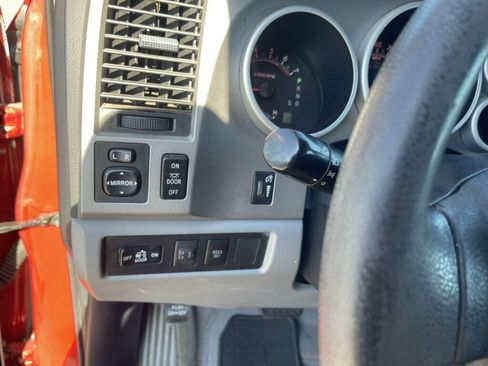 Used 2011 Toyota Tundra 4x4 CrewMax w/ Tow Pkg image 13