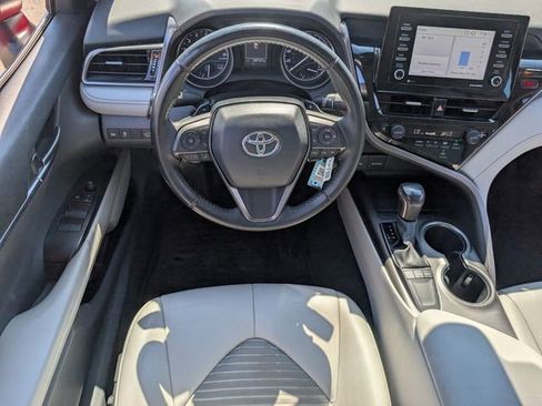 Used 2022 Toyota Camry SE w/ TRD Appearance Package (TMS) image 10