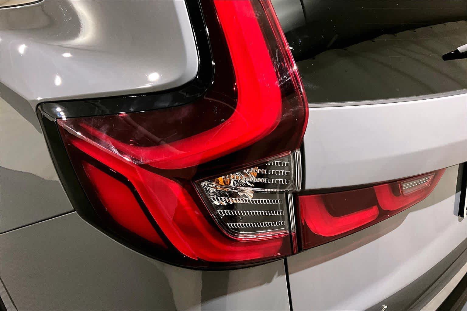 Used 2025 Honda CR-V EX-L image 27