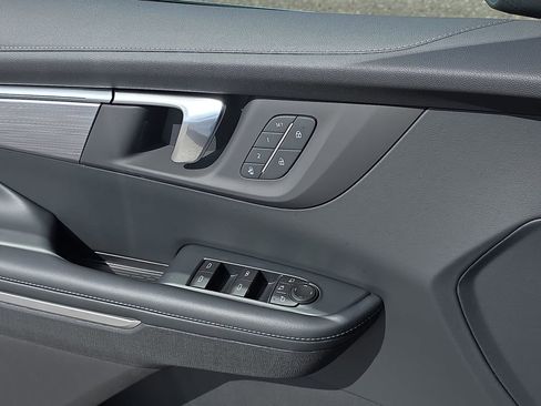 New 2026 Buick Enclave Preferred w/ Power Package image 29