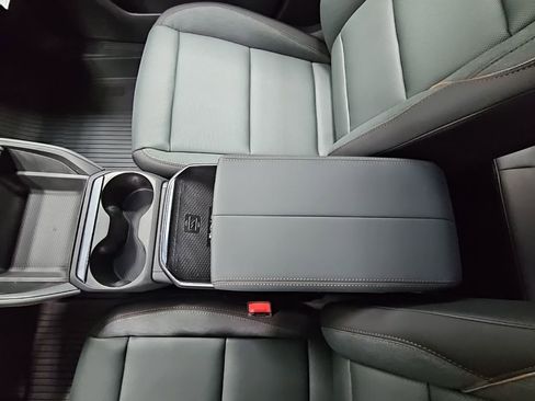 New 2026 GMC Terrain AT4 w/ Convenience Package III AWD/4WD image 20