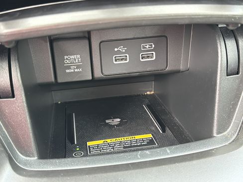 Used 2021 Honda Accord Touring image 14