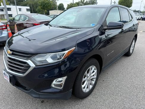 Used 2020 Chevrolet Equinox LT FWD image 3