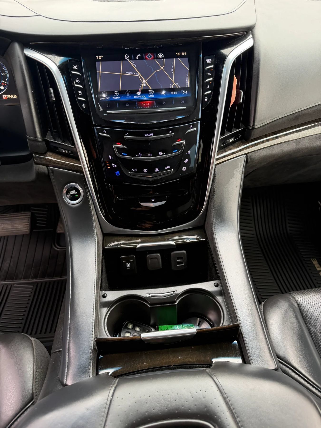 Used 2015 Cadillac Escalade Platinum AWD/4WD image 32