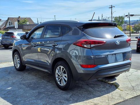 Used 2016 Hyundai Tucson SE w/ Option Group 02 image 4