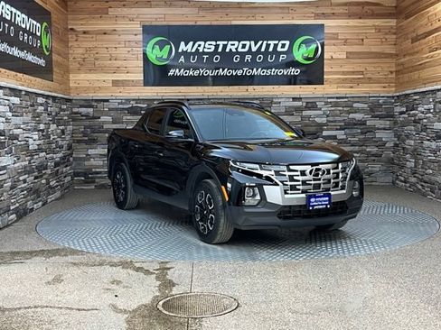 Certified 2022 Hyundai Santa Cruz SEL w/ Activity Package AWD/4WD image 2