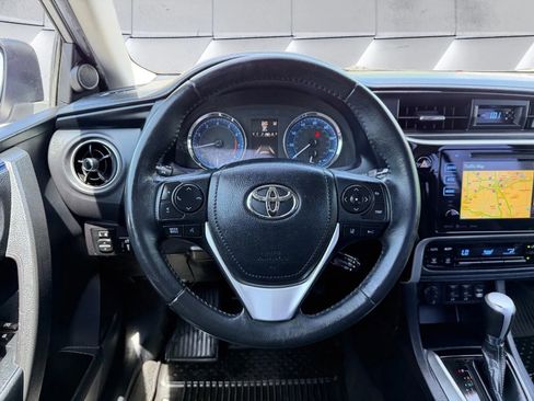 Used 2019 Toyota Corolla XSE FWD image 16