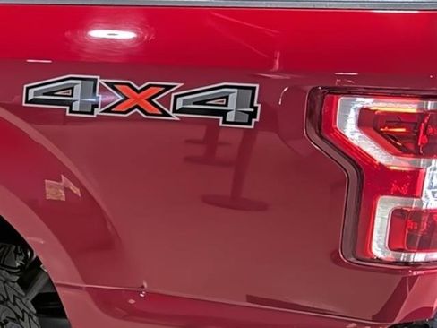Used 2018 Ford F150 XLT w/ Equipment Group 302A Luxury AWD/4WD image 10