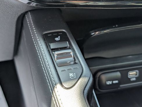 Used 2024 Kia Telluride EX X-Line AWD/4WD image 12