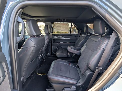 New 2026 Ford Explorer ST w/ Sun And Sound Package image 12