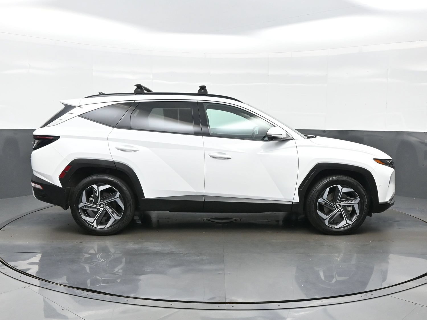Certified 2024 Hyundai Tucson Limited AWD/4WD image 7