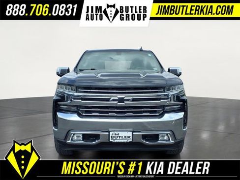 Used 2019 Chevrolet Silverado 1500 LTZ w/ LTZ Convenience Package image 27