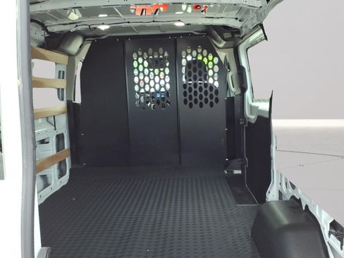 Used 2025 Ford Transit 250 Low Roof w/ Exterior Upgrade Package RWD image 8