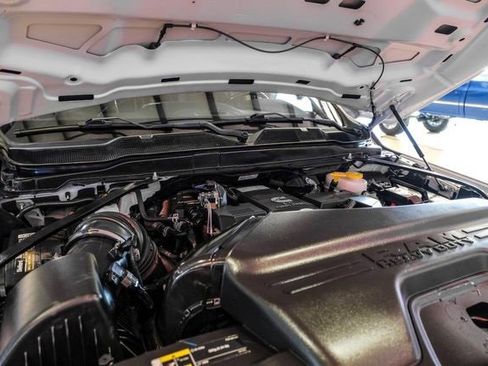 Used 2022 RAM 3500 Laramie image 47