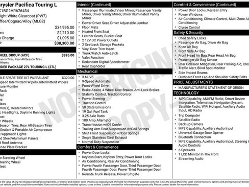 Used 2017 Chrysler Pacifica Touring-L w/ Tire & Wheel Group FWD image 15