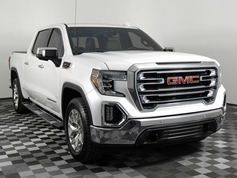 Used 2020 GMC Sierra 1500 SLT w/ SLT Premium Plus Package image 11