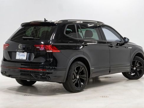 Used 2024 Volkswagen Tiguan SE R-Line FWD image 35