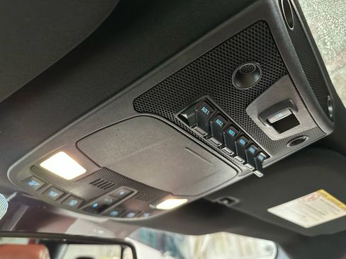 Used 2019 Ford F350 Platinum w/ Platinum Ultimate Package image 29